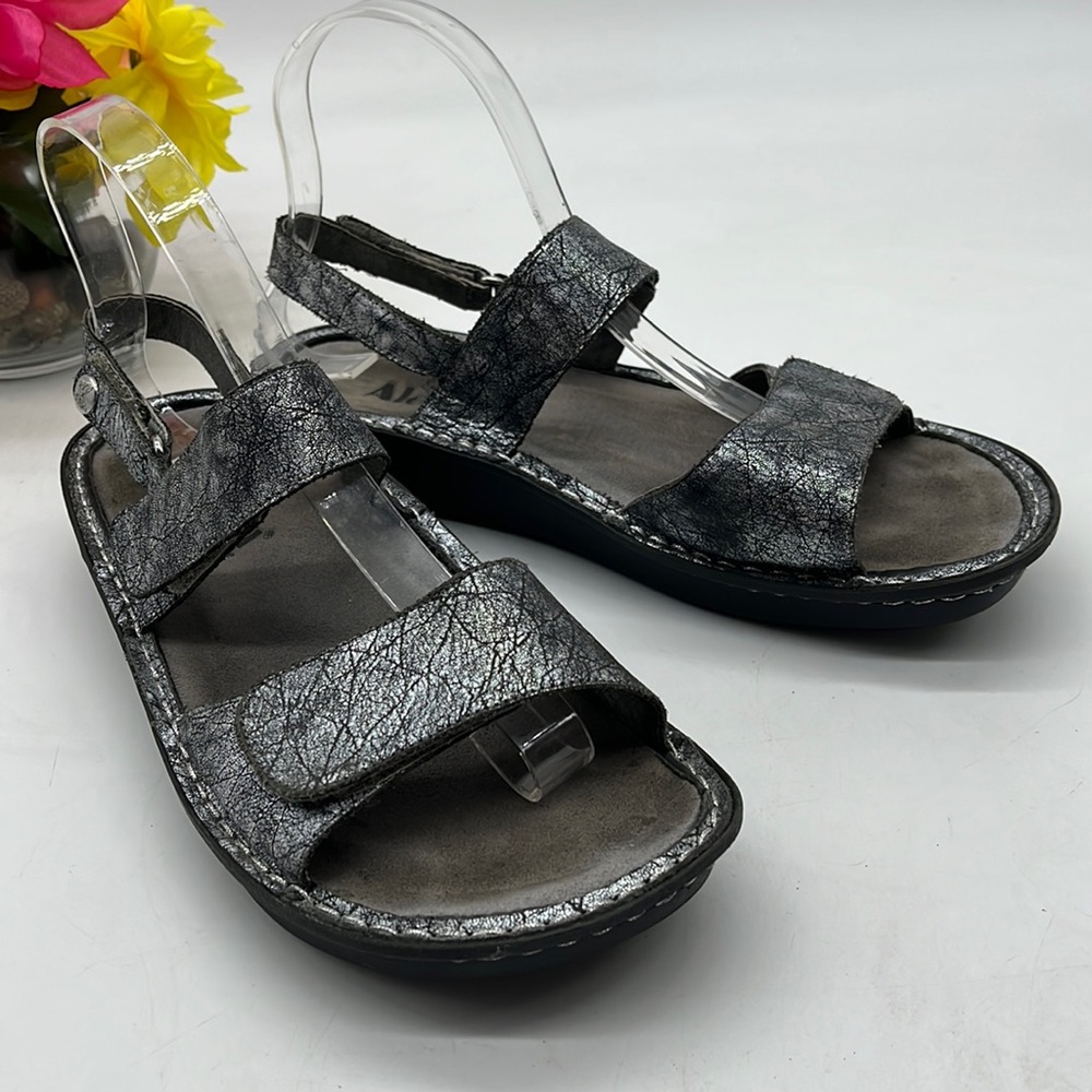 Alegria Silver VER-565 Leather Sandal Size 39. ALE3100